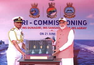 Indian Navy Inducts INS Dunagiri, INS Sanshodhak, & INS Agray / भारतीय नौसेना में शामिल हुए तीन नए युद्धपोत